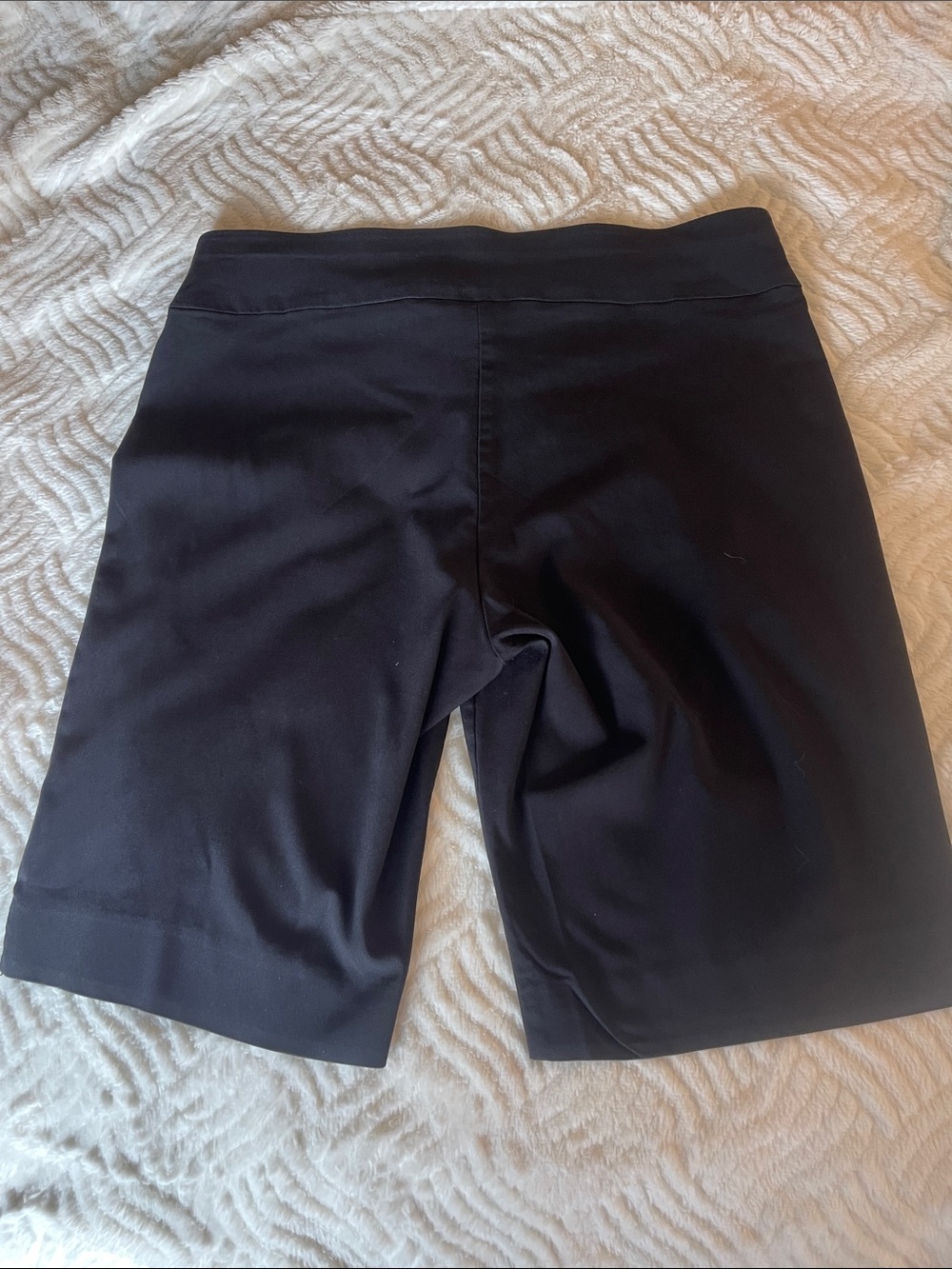 Ruby Rd. Black Mid-Length Bermuda Shorts - Picture 4 of 4